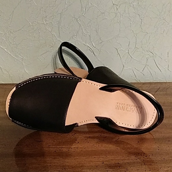 Kenneth Cole Reaction Platform Wedge Sandals - Picture 2 of 6